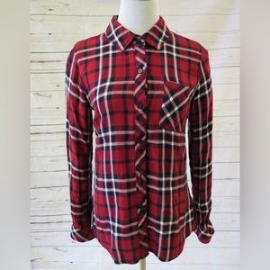 RAILS HUNTER PLAID BUTTON DOWN SHIRT RED & BLACK